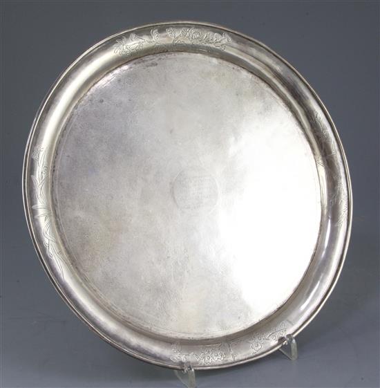 A Chinese silver circular salver, early 20th century, diameter 28cm